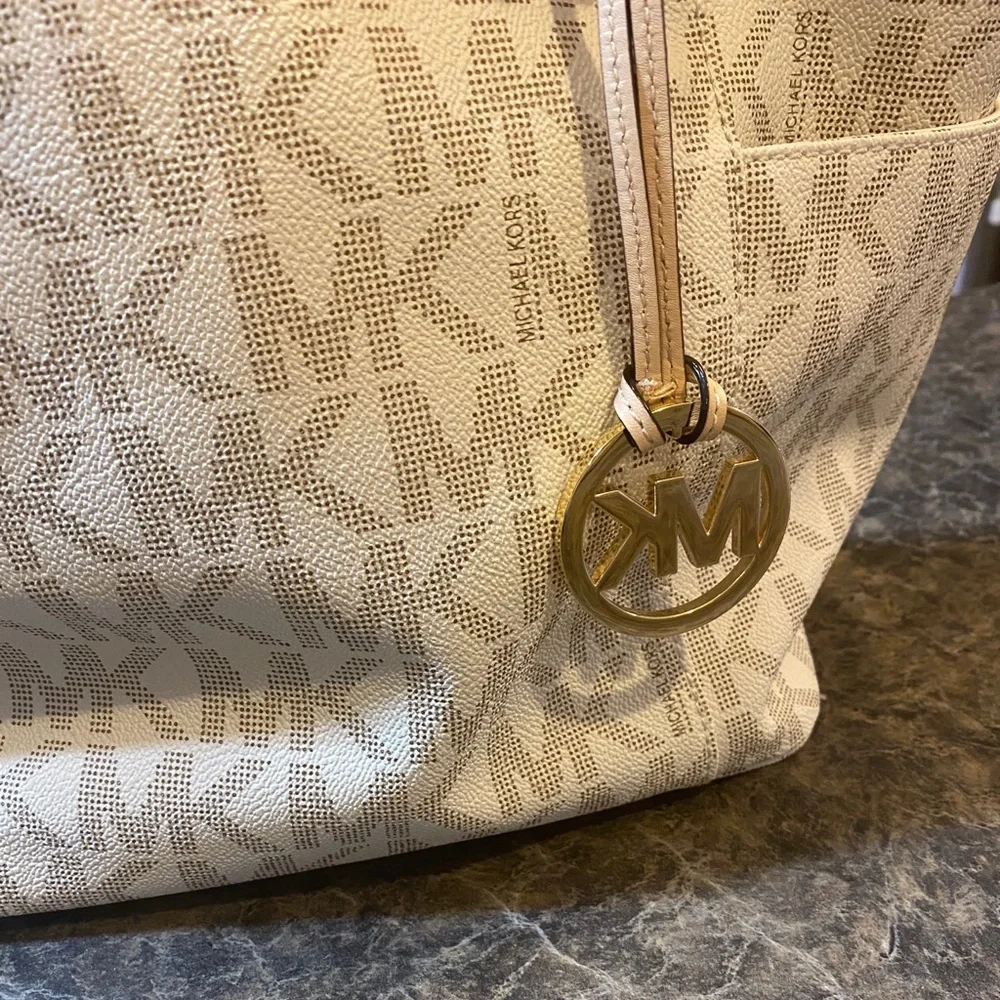 Michael Kors tote and wallet